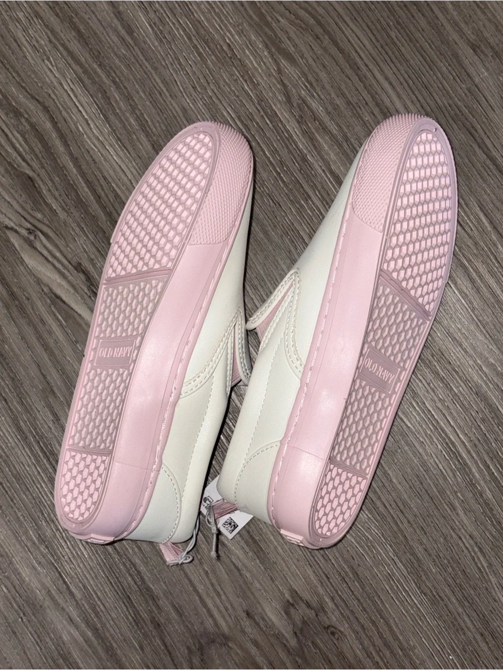 Old Navy White and Light Pink Girls Slip-Ons